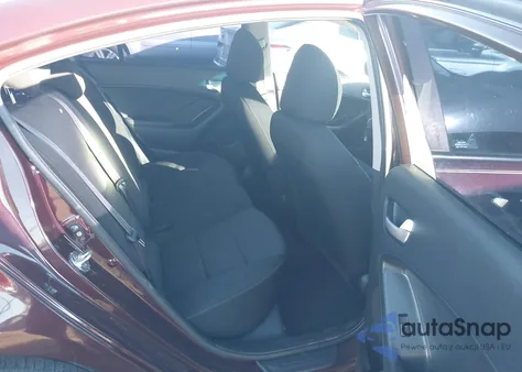 2018 Kia Forte Lx из США, поврежденный, VIN 3KPFK4A79JE187464